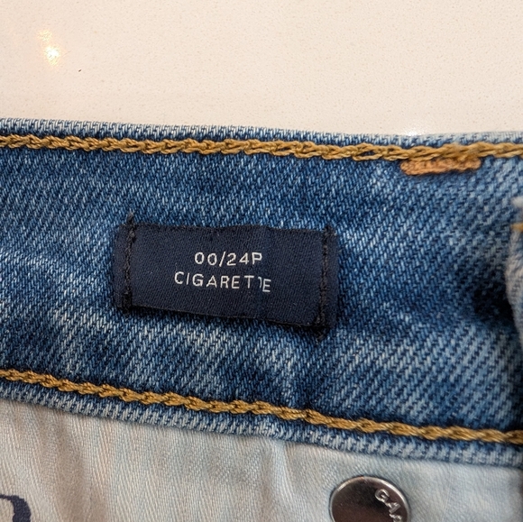 GAP High Rise Cigarette Raw Hem Jeans Size 24P - Picture 7 of 8